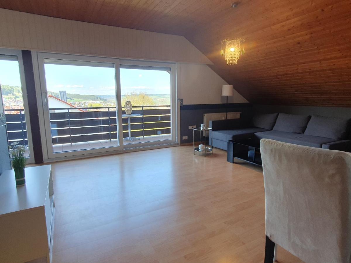 Wohnung Mit Ausblick In Tauberbischofsheim Exteriér fotografie